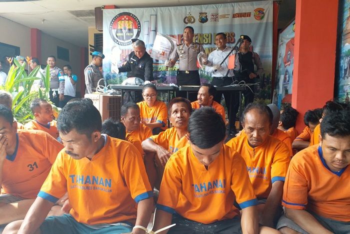 Polres Bangkalan Ungkap 124 Kasus Kriminal dalam 37 Hari Polres Bangkalan Ungkap 124 Kasus Kriminal dalam 37 Hari