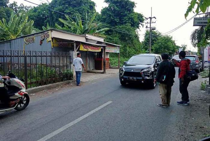 Sempat Obati Lukanya di Rumah, Siswa SMA Korban Pengeroyokan di Sidoarjo Akhirnya Meninggal Dunia Sempat Obati Lukanya di Rumah, Siswa SMA Korban Pengeroyokan di Sidoarjo Akhirnya Meninggal Dunia