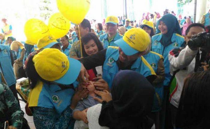 PIN 2016 di Kota Malang Dibuka Langsung oleh Wali Kota, Targetkan 62.500 Balita PIN 2016 di Kota Malang Dibuka Langsung oleh Wali Kota, Targetkan 62.500 Balita