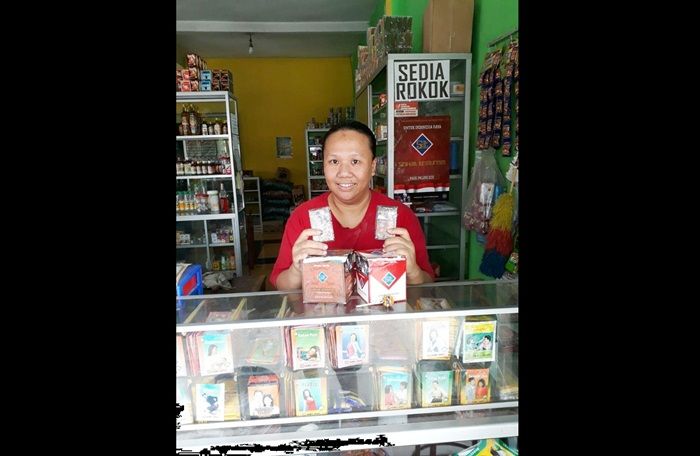 Ada Rokok Kesehatan di Pacitan, Harganya Tembus Hingga Rp 7 Juta per Bungkus Ada Rokok Kesehatan di Pacitan, Harganya Tembus Hingga Rp 7 Juta per Bungkus