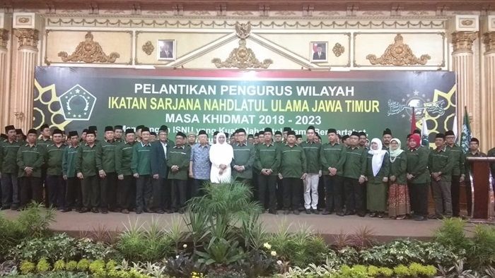 Hadiri Pelantikan ISNU Jatim, Khofifah Minta Segera Lakukan Ini Hadiri Pelantikan ISNU Jatim, Khofifah Minta Segera Lakukan Ini
