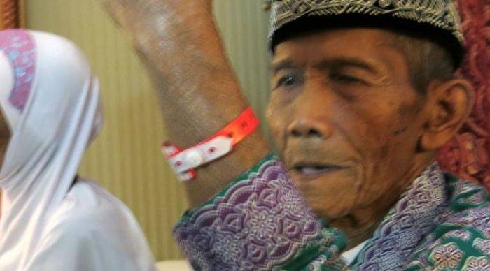 Gelang Jamaah Haji Dibagi 3 Warna Sesuai Risti Kesehatan yang Dimiliki Gelang Jamaah Haji Dibagi 3 Warna Sesuai Risti Kesehatan yang Dimiliki