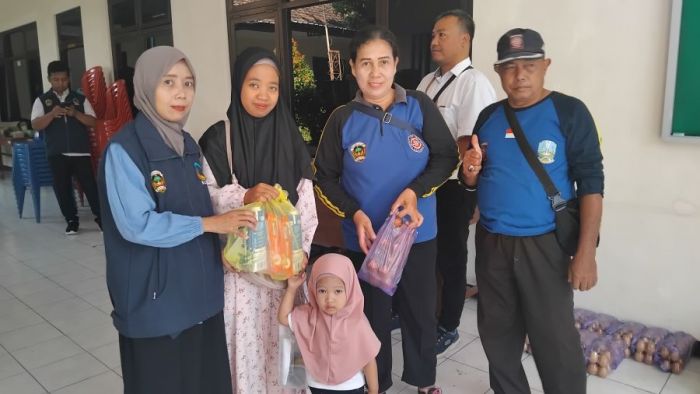 Percepatan Penurunan Stunting, Dinsos Kabupaten Madiun Salurkan Bantuan di Kecamatan Wonoasri Percepatan Penurunan Stunting, Dinsos Kabupaten Madiun Salurkan Bantuan di Kecamatan Wonoasri