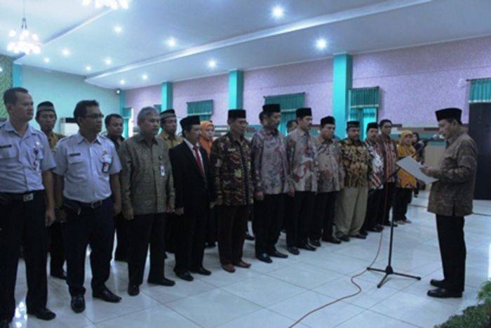 Izin Mendarat Pesawat Belum Turun, Pembagian Kloter Belum Final Izin Mendarat Pesawat Belum Turun, Pembagian Kloter Belum Final