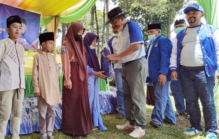  HUT Ke-20, Partai Demokrat Mojokerto Santuni Ratusan Anak Yatim