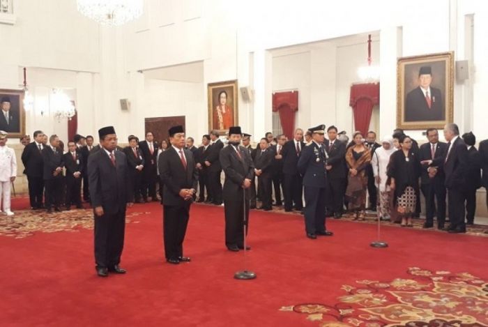 Dilantik Presiden, Idrus Gantikan Khofifah, Moeldoko Ganti Teten, Agum Ganti Hasyim Muzadi