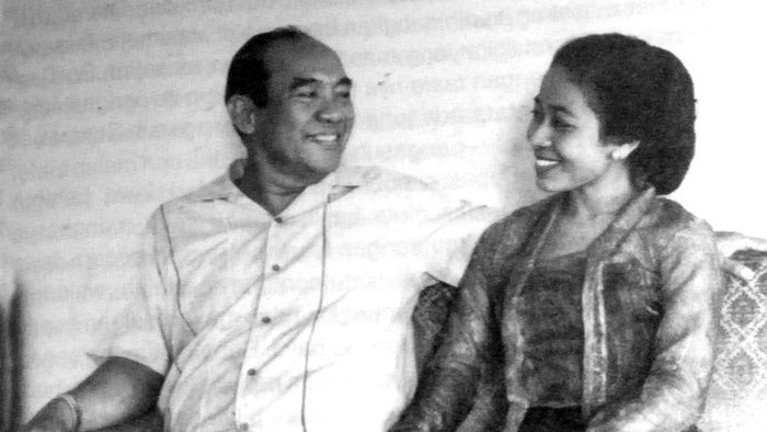 Romantis dan Ditulis Tangan, Ini Surat Cinta Bung Karno pada Hariatie yang Berumur 23 Tahun Romantis dan Ditulis Tangan, Ini Surat Cinta Bung Karno pada Hariatie yang Berumur 23 Tahun