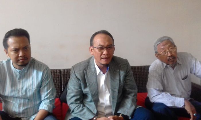 PII: Ambles di Gubeng Akibat Lapisan Tanah Terurai Air PII: Ambles di Gubeng Akibat Lapisan Tanah Terurai Air
