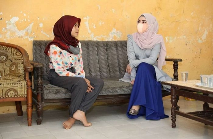 Ayu Khoirunita Terima Curhat Siswi Tak Mampu Bayar Atribut Sekolah, Bupati Langsung Tindak Lanjuti Ayu Khoirunita Terima Curhat Siswi Tak Mampu Bayar Atribut Sekolah, Bupati Langsung Tindak Lanjuti
