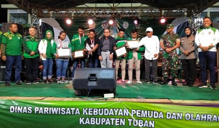 148 Atlet Terima Reward dari Pemkab Tuban 148 Atlet Terima Reward dari Pemkab Tuban