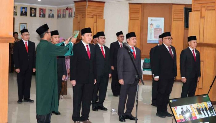 Lantik 24 Pejabat, Menteri ATR/BPN Tekankan Pelayanan Tulus dan Hidup Sederhana