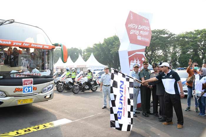 Plh Gubernur Jatim Lepas 2.500 Pemudik di 4 Provinsi Tujuan