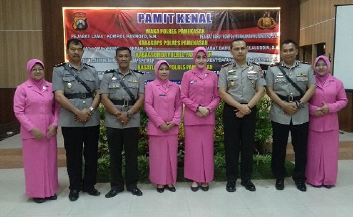 Polres Pamekasan Gelar Sertijab Perwira yang Dimutasi Polres Pamekasan Gelar Sertijab Perwira yang Dimutasi