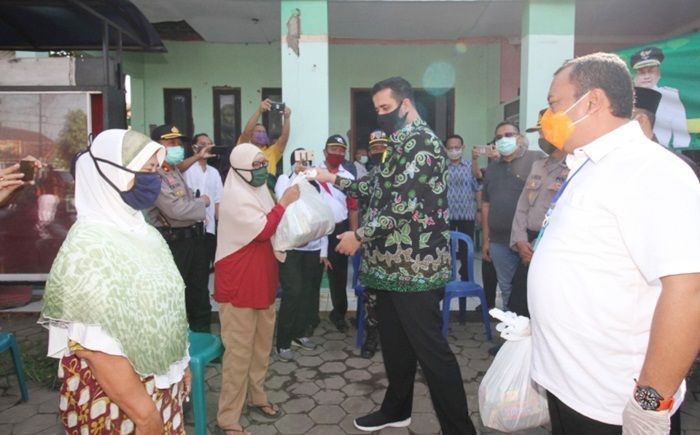 Pemkot Probolinggo Gelontorkan Paket Sembako ke 40.455 KK Pemkot Probolinggo Gelontorkan Paket Sembako ke 40.455 KK