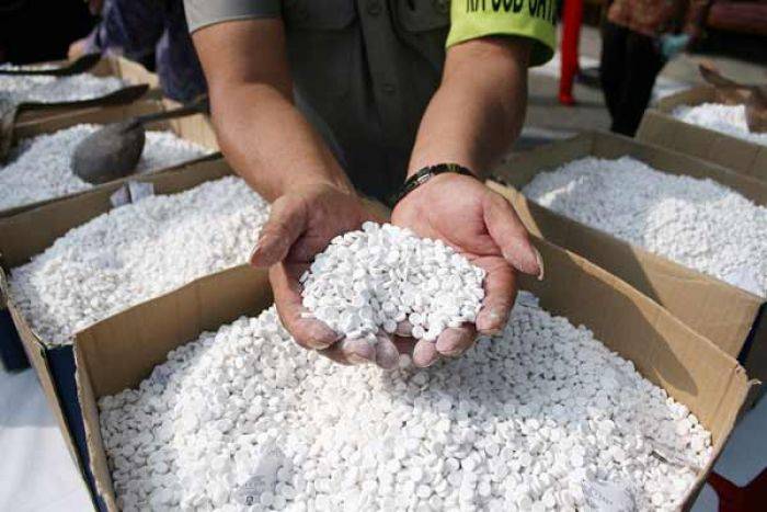 Kurir Pil Koplo di Jombang Dibekuk, 4000 Butir Dobel L Diamankan Kurir Pil Koplo di Jombang Dibekuk, 4000 Butir Dobel L Diamankan