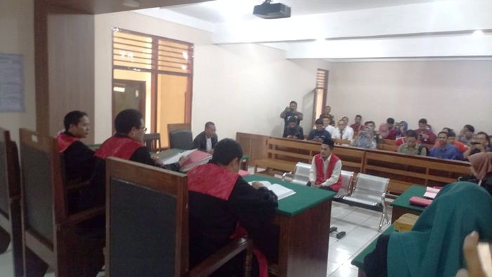 Pelaku Pembunuhan Pasutri di Tuban Divonis Hukuman Seumur Hidup Pelaku Pembunuhan Pasutri di Tuban Divonis Hukuman Seumur Hidup