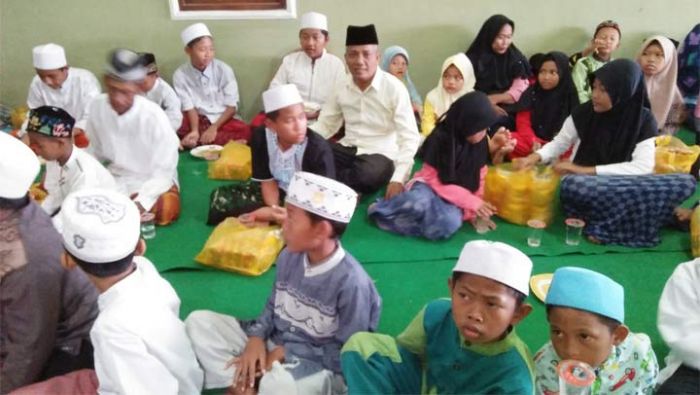 Jelang Coblosan, Khamim Minta Doa Ratusan Anak Yatim Jelang Coblosan, Khamim Minta Doa Ratusan Anak Yatim
