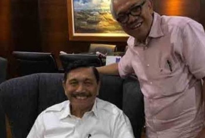 Heboh Foto Luhut dan MP Tumanggor, Kejagung Diminta Usut Kasus Migor dan Kaesang Heboh Foto Luhut dan MP Tumanggor, Kejagung Diminta Usut Kasus Migor dan Kaesang