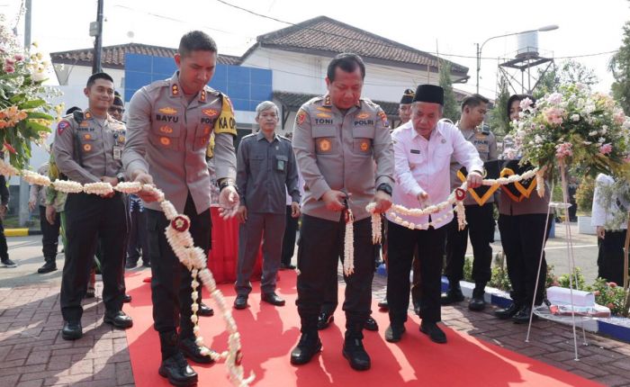 Kapolda Jatim Launching Inovasi SIM Walk Thru Polres Pasuruan