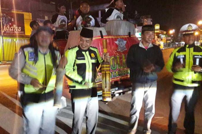 Keliling Kampung, Kapolres Batu Pimpin Patroli Sahur