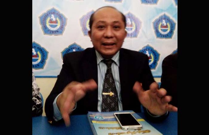 Banyak Mahasiswa Unirow Ijazahnya Terancam Bodong, Data Tak Masuk Forlap Dikti dan Jumlah SKS Kurang Banyak Mahasiswa Unirow Ijazahnya Terancam Bodong, Data Tak Masuk Forlap Dikti dan Jumlah SKS Kurang
