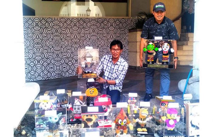 Di Kota Tua Surabaya, KPU Jatim Sosialisasikan 39 Maskot Pilkada 2024 Di Kota Tua Surabaya, KPU Jatim Sosialisasikan 39 Maskot Pilkada 2024