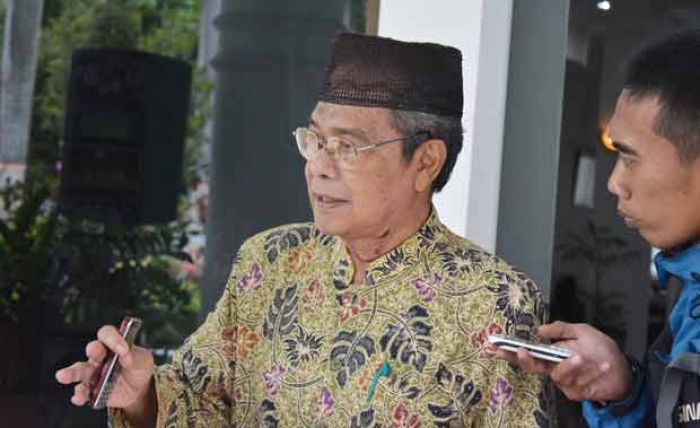 Heboh Maraknya Tempat Hiburan di Lumajang, Puluhan Kiai Datangi Bupati, Ini Hasilnya Heboh Maraknya Tempat Hiburan di Lumajang, Puluhan Kiai Datangi Bupati, Ini Hasilnya