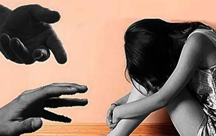 Pelatih Paskibra di Surabaya Cabuli Murid Pelatih Paskibra di Surabaya Cabuli Murid