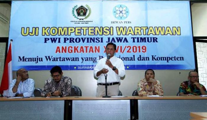 PWI Jatim Sudah Gelar 26 UKW, Mampu Cetak Wartawan Kompeten Terbanyak di Indonesia PWI Jatim Sudah Gelar 26 UKW, Mampu Cetak Wartawan Kompeten Terbanyak di Indonesia