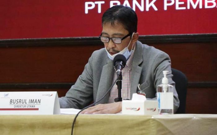 Fokus Dukung Pemulihan Ekonomi, Bank Jatim Raih Laba Bersih Rp 1, 1 Triliun Fokus Dukung Pemulihan Ekonomi, Bank Jatim Raih Laba Bersih Rp 1, 1 Triliun