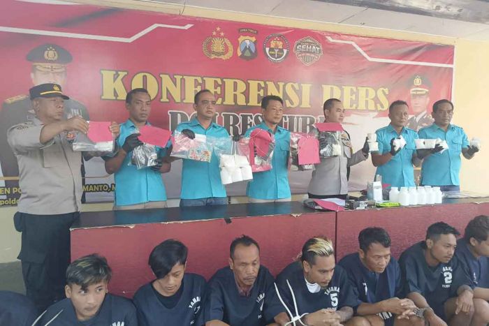 Sebulan Polres Tuban Amankan Puluhan Ribu Pil Dobel L Sebulan Polres Tuban Amankan Puluhan Ribu Pil Dobel L