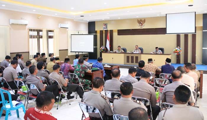Tak Temukan Unsur Pidana, Polres Blitar Serahkan Sanksi Siswa Joget ke Pihak Sekolah Tak Temukan Unsur Pidana, Polres Blitar Serahkan Sanksi Siswa Joget ke Pihak Sekolah