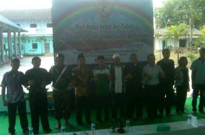 Tolak Kekerasan Atas Nama Agama, Lintas Iman Deklarasi Perdamaian Tolak Kekerasan Atas Nama Agama, Lintas Iman Deklarasi Perdamaian