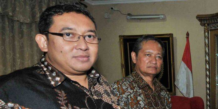 Fadli Zon: KMP Siap Tampung Jokowi Jika Keluar dari KIH Fadli Zon: KMP Siap Tampung Jokowi Jika Keluar dari KIH