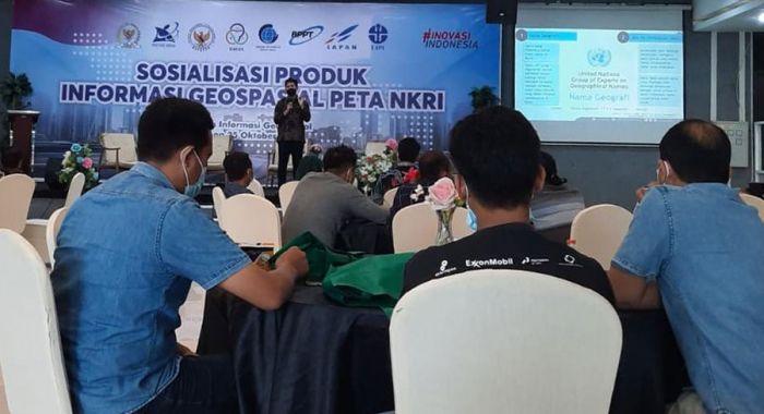 Anggota Komisi VII DPR RI Gelar Sosialisasi Geospasial di Tuban Anggota Komisi VII DPR RI Gelar Sosialisasi Geospasial di Tuban