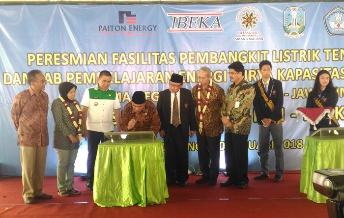 Mendiknas RI Larang Kampanye Sekolah Gratis Saat Pilkada Mendiknas RI Larang Kampanye Sekolah Gratis Saat Pilkada