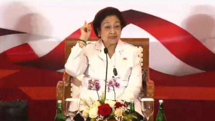 Heboh Lagi, Mega Heran, Kenapa Ibu-Ibu Senang Pengajian, Sampai Kapan Heboh Lagi, Mega Heran, Kenapa Ibu-Ibu Senang Pengajian, Sampai Kapan