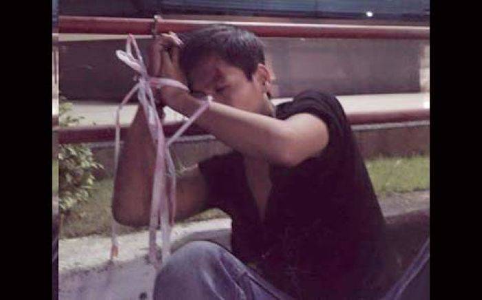 Curi Tas, Pemuda Babak Belur Dimassa Curi Tas, Pemuda Babak Belur Dimassa