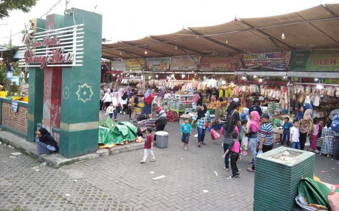 Disperindag Pasuruan Segera Bangun Stan untuk Relokasi Pedagang Pasar Cheng Hoo Disperindag Pasuruan Segera Bangun Stan untuk Relokasi Pedagang Pasar Cheng Hoo