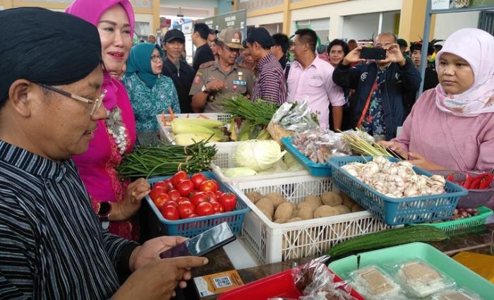 Terapkan Pembayaran Nontunai, Wali Kota Malang Apresiasi Inovasi Joyo Agung Market