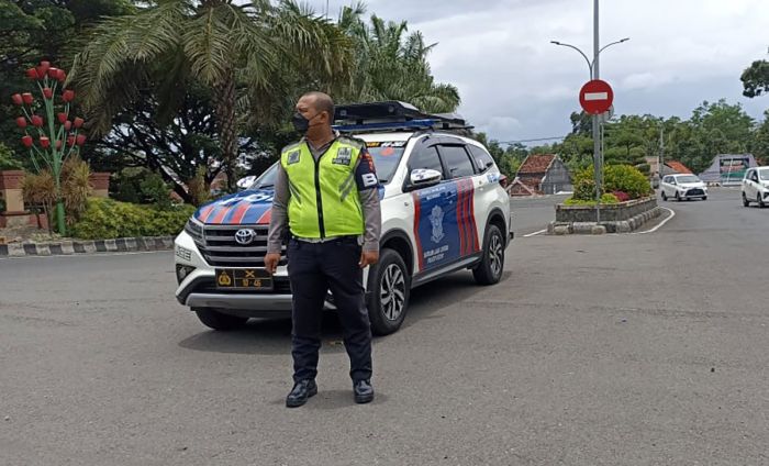 Tak Ada Lagi Tilang Konvensional, Polres Kediri Siapkan Mobil Incar Khusus untuk ETLE