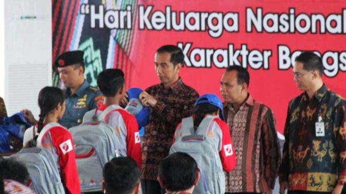 Semen Indonesia Berangkatkan 20 Siswa SMA/SMK Program Pertukaran Pelajar Semen Indonesia Berangkatkan 20 Siswa SMA/SMK Program Pertukaran Pelajar