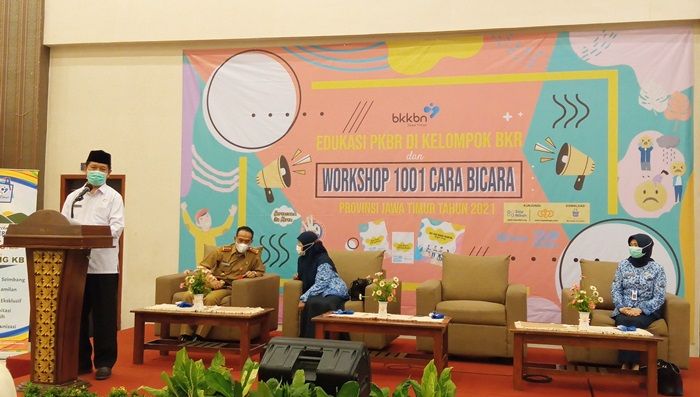 Minimalisir Kenakalan Remaja di Kota Madiun, BKKBN Jatim Gelar Workshop 1001 Cara Bicara Minimalisir Kenakalan Remaja di Kota Madiun, BKKBN Jatim Gelar Workshop 1001 Cara Bicara