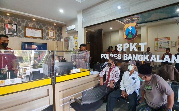 Diancam akan Dibunuh, Anggota DPRD Bangkalan Laporkan Kades Tanah Merah Laok ke Polisi Diancam akan Dibunuh, Anggota DPRD Bangkalan Laporkan Kades Tanah Merah Laok ke Polisi