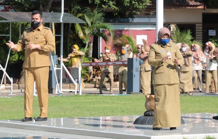 ​Banyak ASN Terpapar Covid-19, Habib Hadi Wajibkan Senam Cerdik dan Berjemur