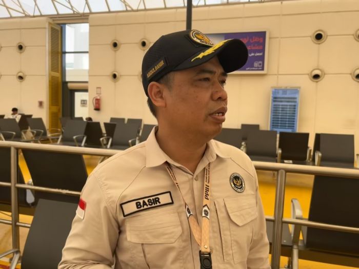Kepergok Bawa Rokok 100 Slop, Koper Jemaah Haji Langsung Dibongkar di Bandara Jeddah