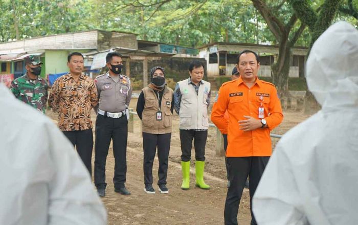 Antisipasi PMK, BPBD Jatim Awasi Lalu Lintas Hewan Ternak Lintas Provinsi Antisipasi PMK, BPBD Jatim Awasi Lalu Lintas Hewan Ternak Lintas Provinsi