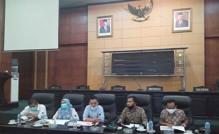 Perjuangkan CSR, MDKTI Hearing dengan Komisi B DPRD Jombang dan PT SGS Perjuangkan CSR, MDKTI Hearing dengan Komisi B DPRD Jombang dan PT SGS