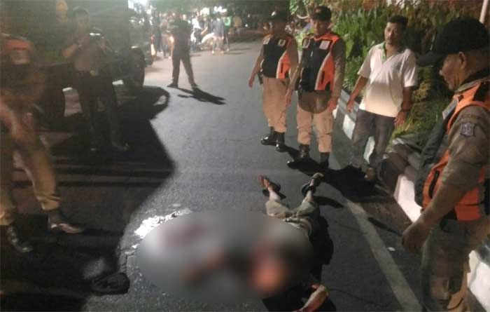 Begal Beraksi di Jalan Dinoyo, Warga Bulak Banteng Tewas Bersimbah Darah Begal Beraksi di Jalan Dinoyo, Warga Bulak Banteng Tewas Bersimbah Darah