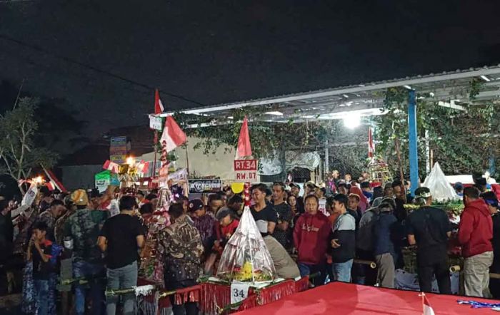 Ada Arak-arakan 100 Tumpeng dan Bantengan di Bersih Desa Sumbersuko Malang Ada Arak-arakan 100 Tumpeng dan Bantengan di Bersih Desa Sumbersuko Malang